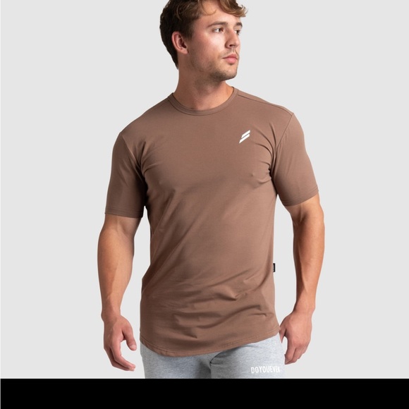 DOYOUEVEN Mark Drop Tee in Light Brown Size Small - Picture 7 of 8